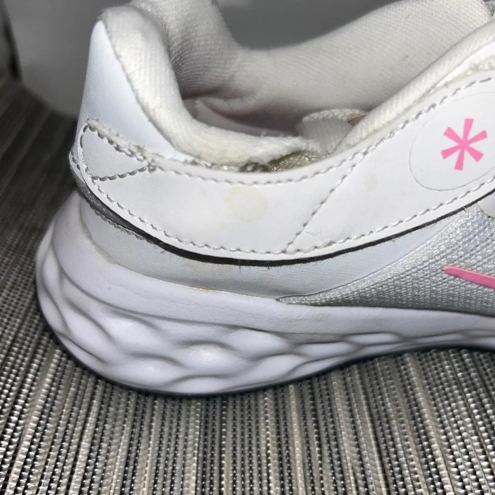 Nike Revolution 6 Next Nature Womens 5 White Pink Running Shoes DC8997-100